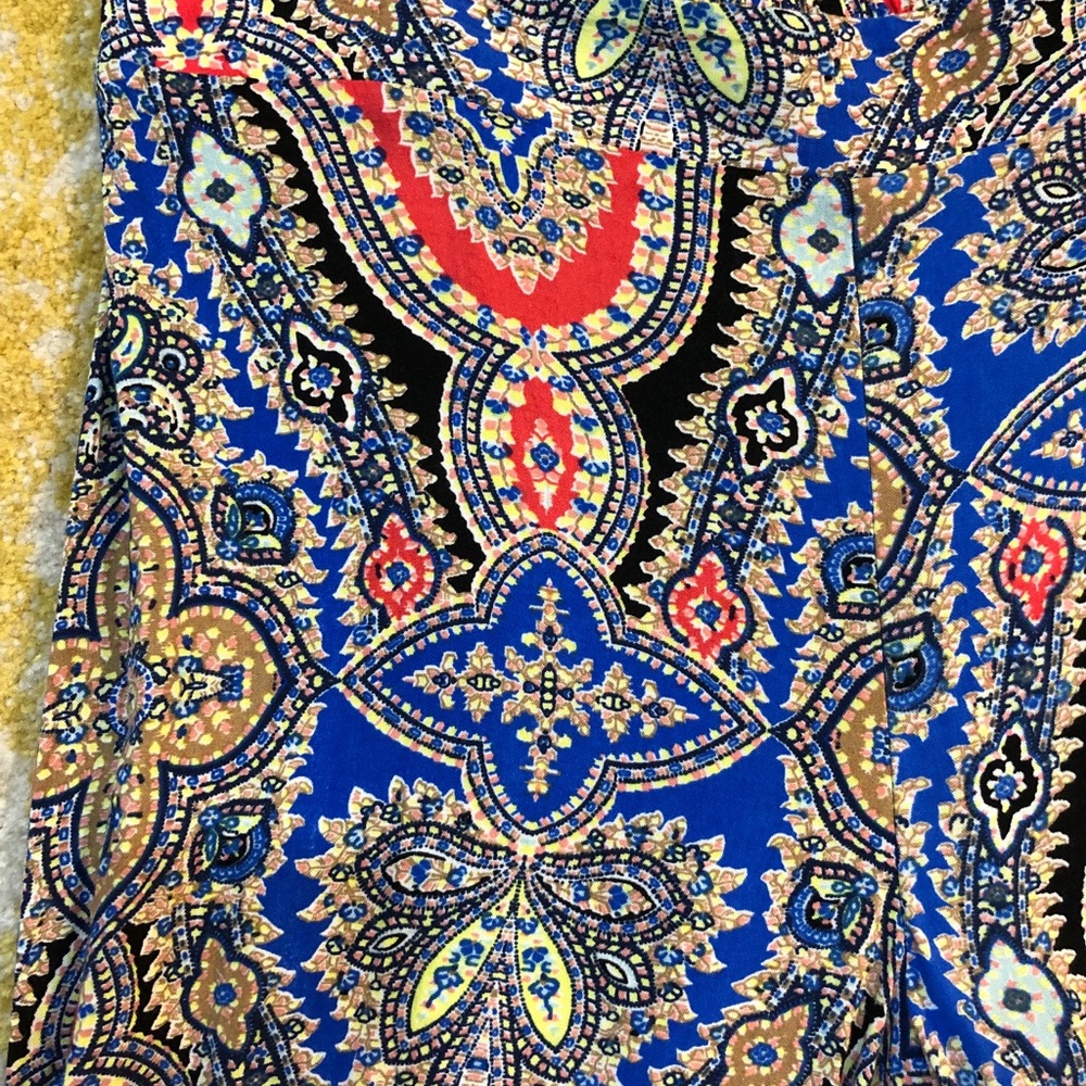 Flowy patterned pants - Picture 2 of 3